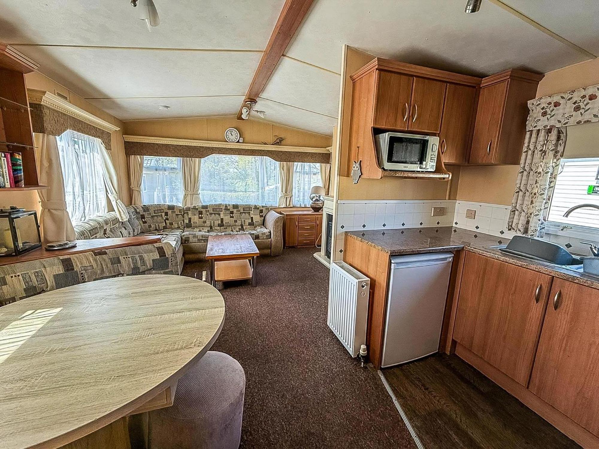 Superb Caravan By The Seaside In Kessingland, Suffolk Ref 90040Sg Benacre Exterior foto
